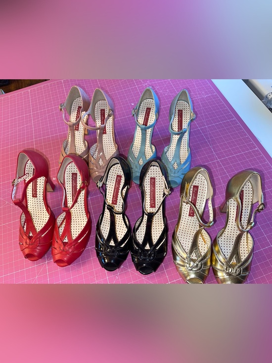 B.A.I.T. Shoes - READ Description!!!! Set of 5 B.a.i.t. Vintage Repro Heels size 7.5